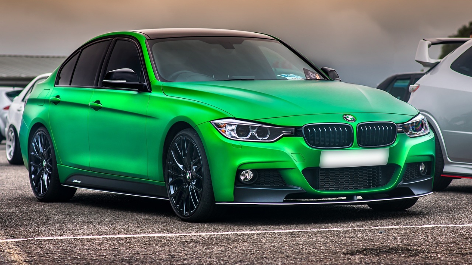 bmw-3-series-4418198_1280